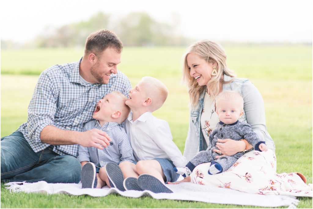 Best or Family Photos Rose Courts Photography Fort Wayne Wedding Photographer