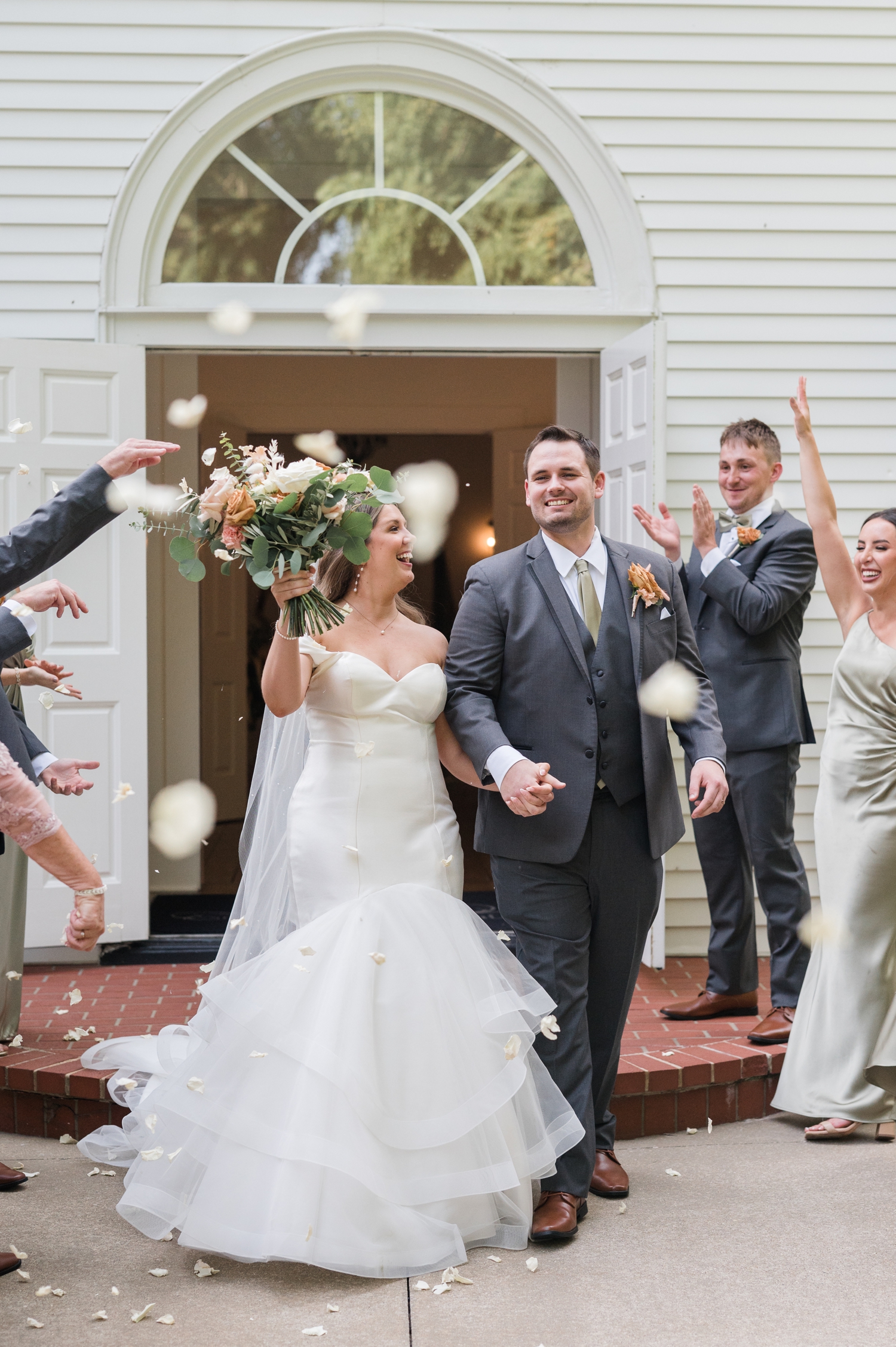 Morris Estate Wedding by Michigan Wedding Photographer Courtney Rudicel