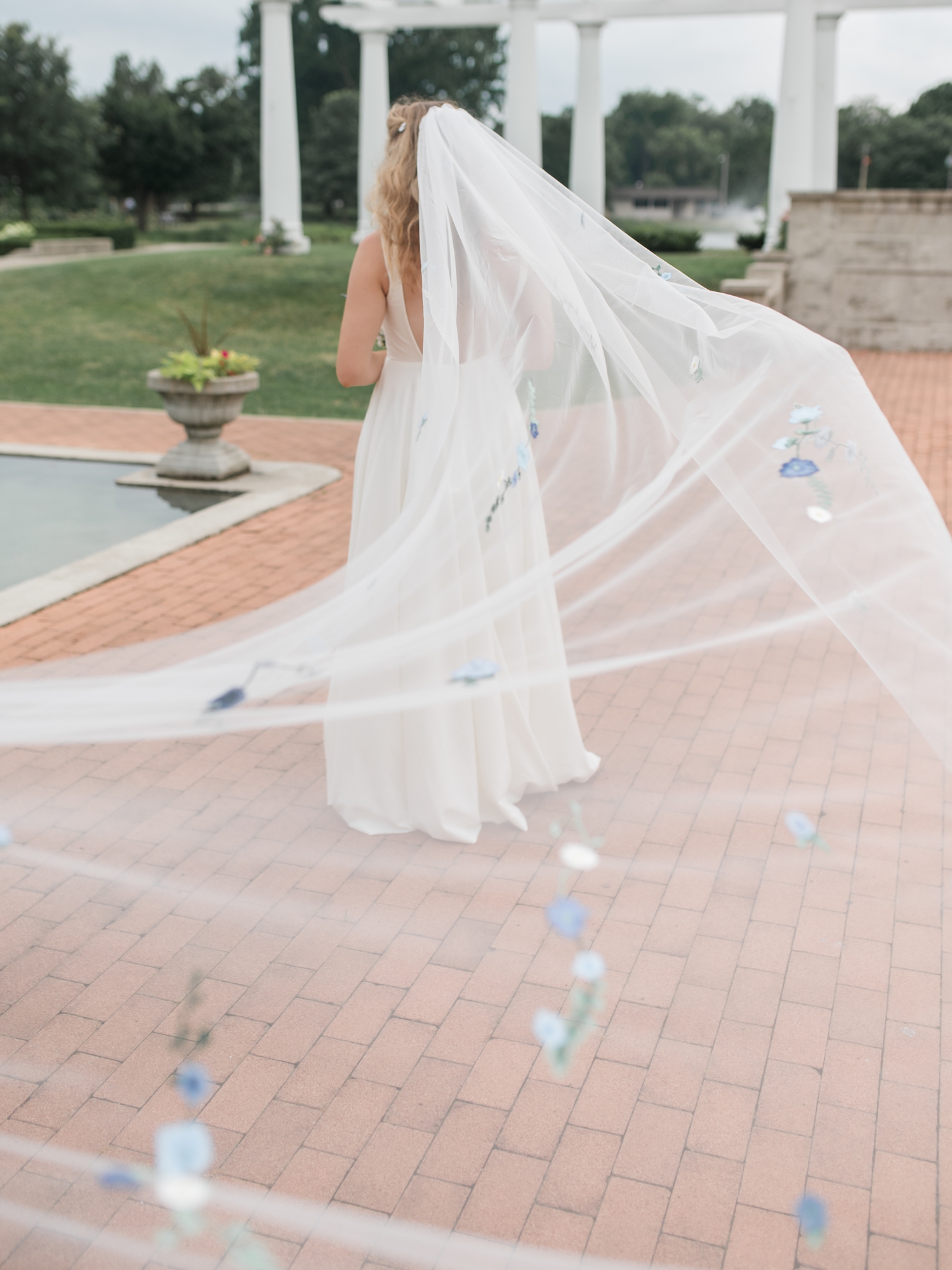 Downtown Fort Wayne Wedding by Indiana Wedding Photographer Courtney Rudicel 