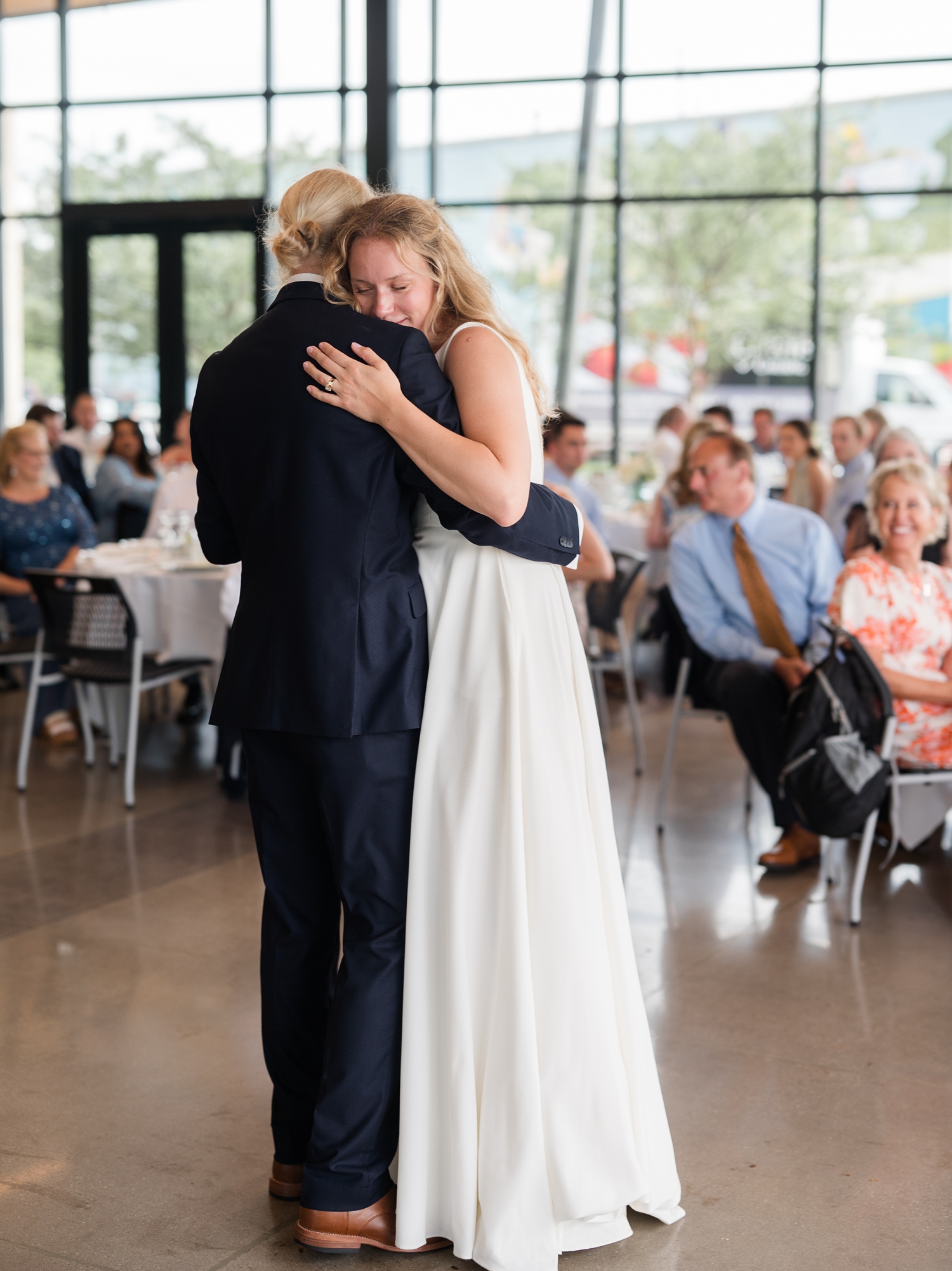 Downtown Fort Wayne Wedding by Indiana Wedding Photographer Courtney Rudicel 