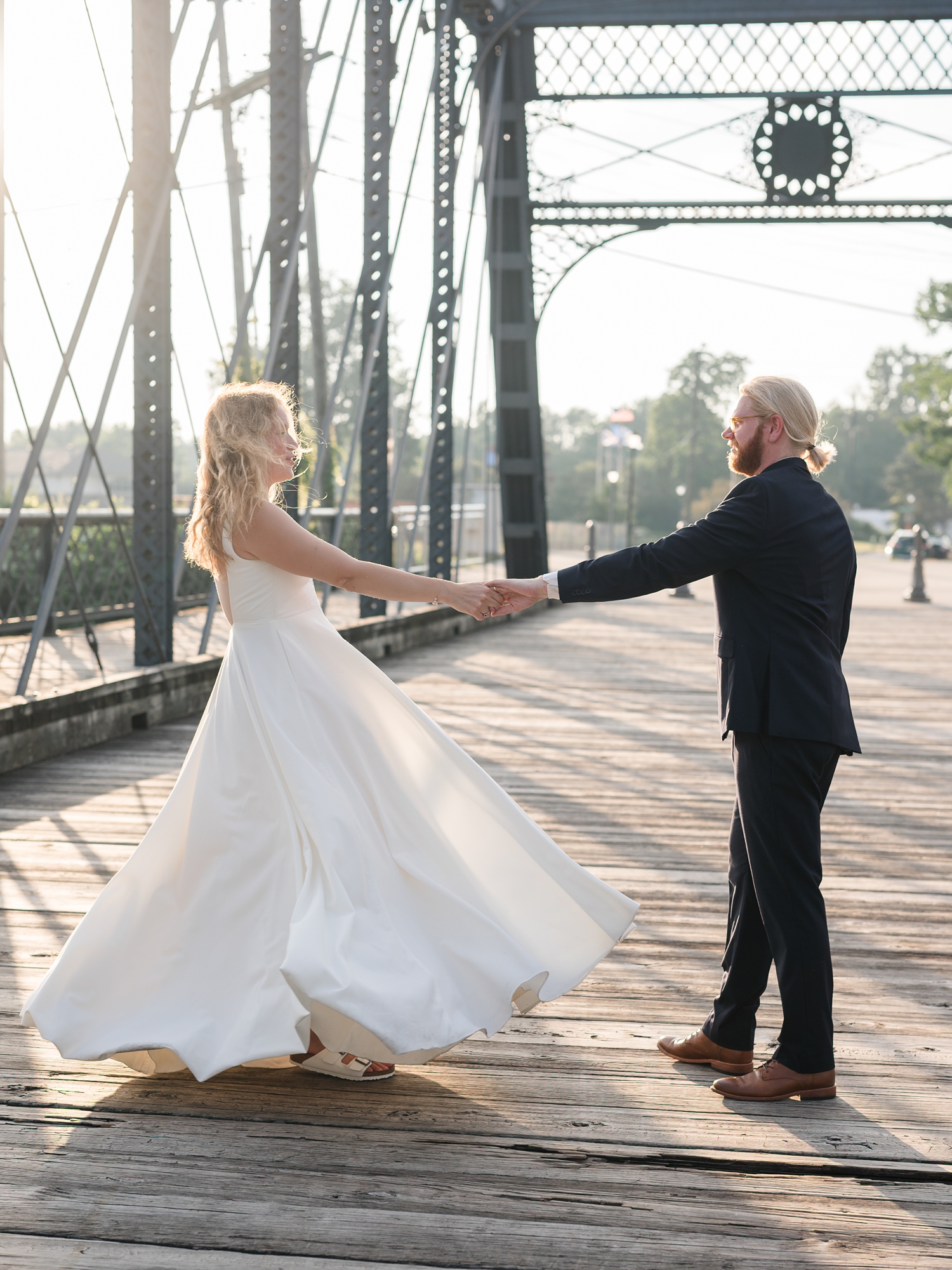 Downtown Fort Wayne Wedding by Indiana Wedding Photographer Courtney Rudicel 