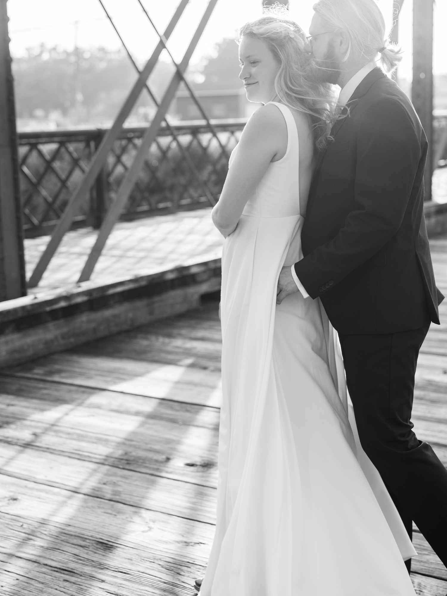 Downtown Fort Wayne Wedding by Indiana Wedding Photographer Courtney Rudicel 