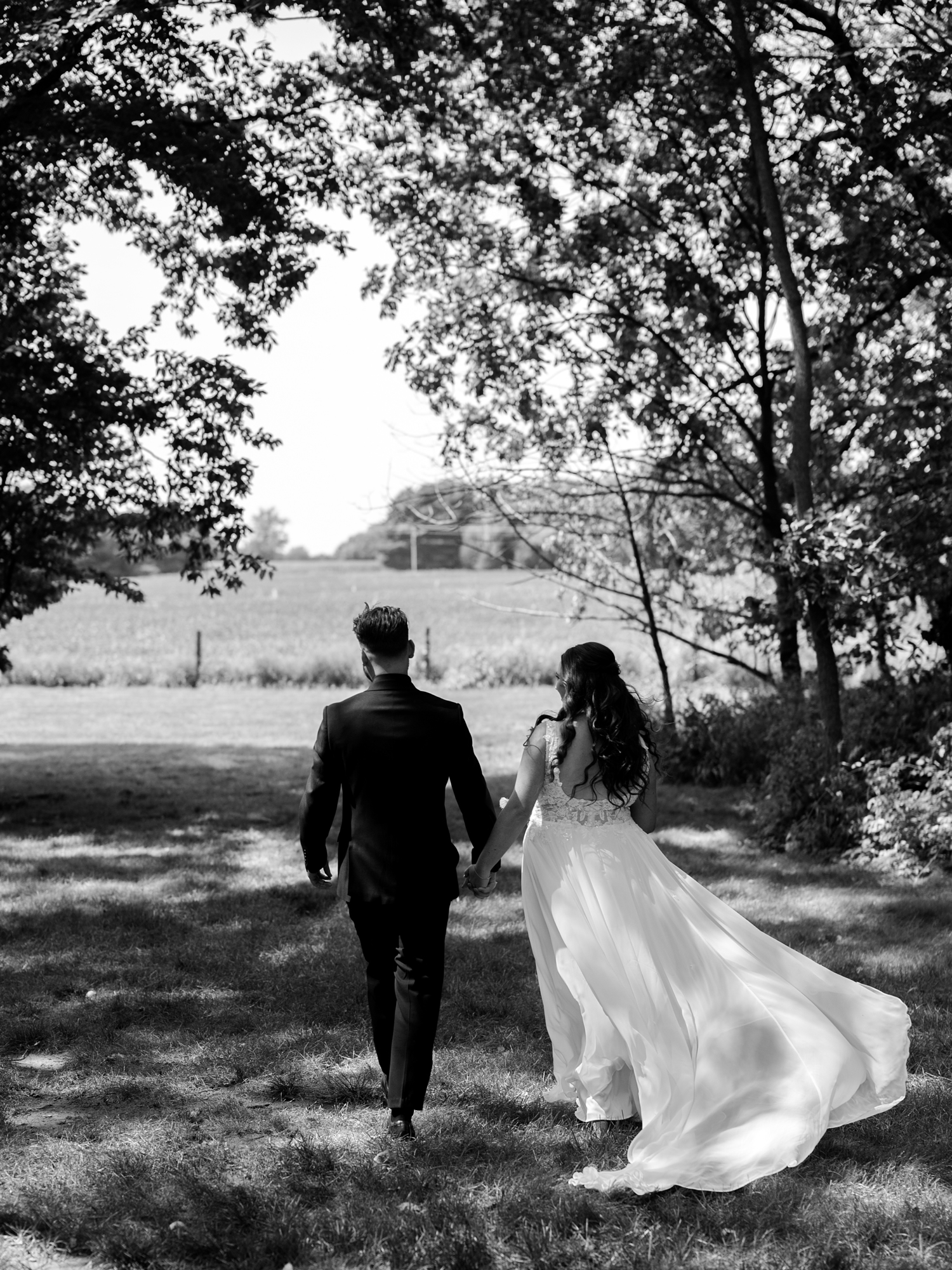 Colorful Wildflower Wedding at The Wooded Knot by South Bend Wedding Photographer Courtney Rudicel