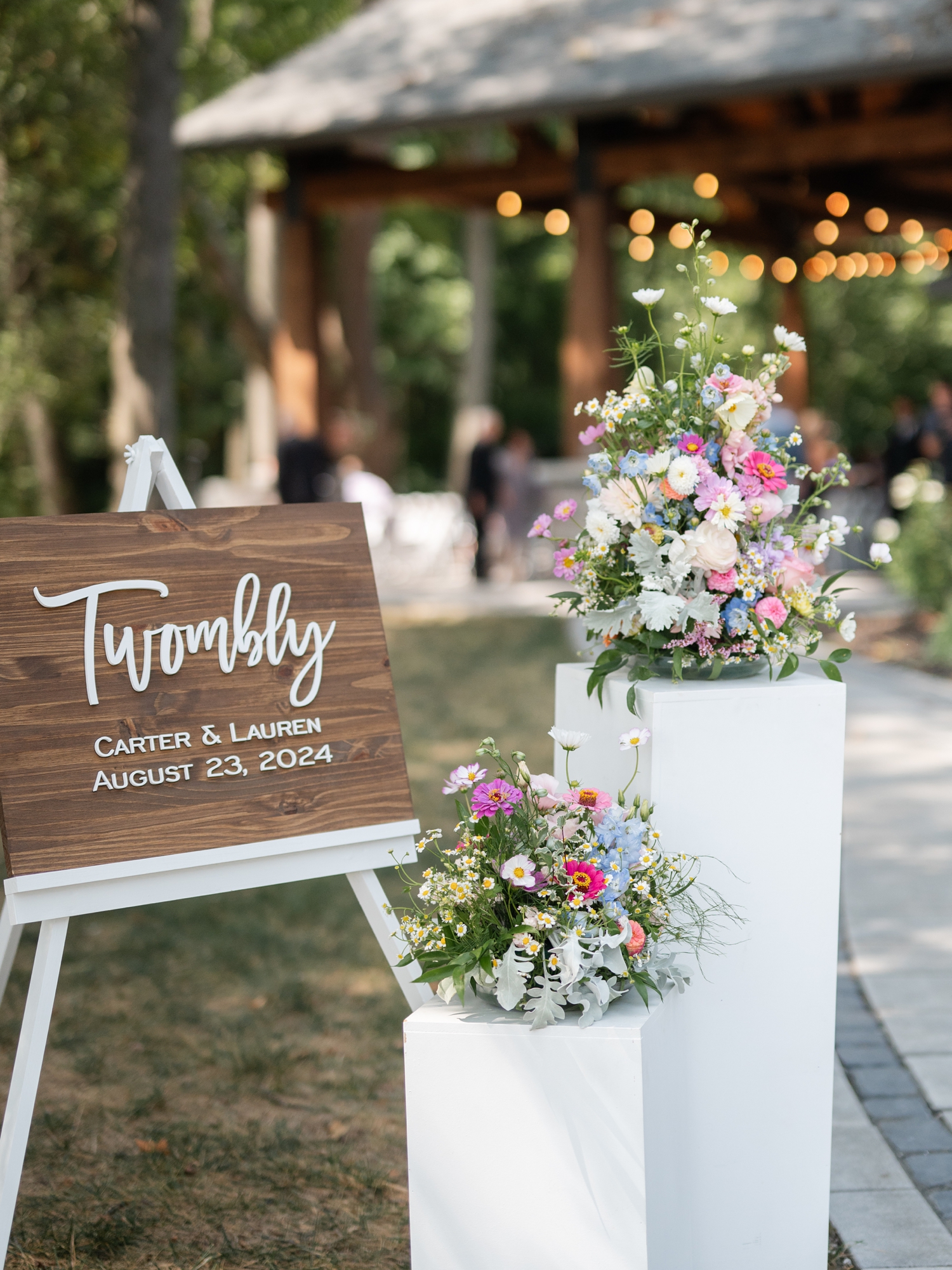 Colorful Wildflower Wedding at The Wooded Knot by South Bend Wedding Photographer Courtney Rudicel