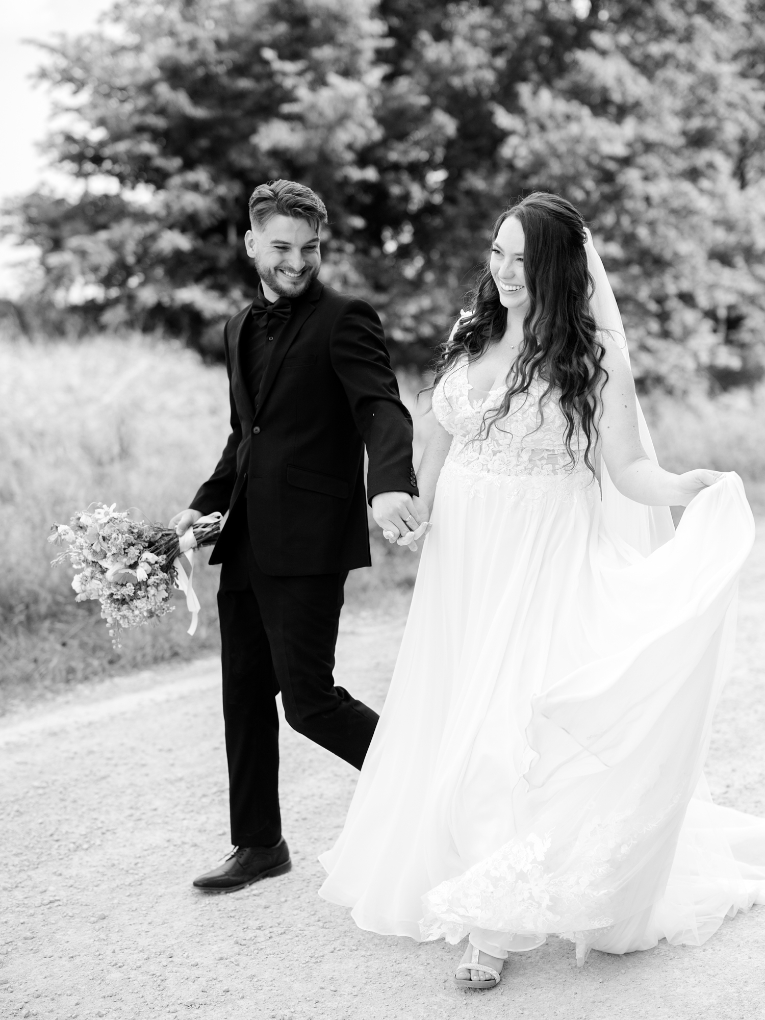 Colorful Wildflower Wedding at The Wooded Knot by South Bend Wedding Photographer Courtney Rudicel