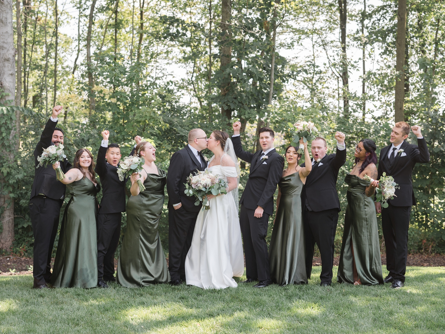 Elegant Black Tie Summer Wedding by Indianapolis Wedding Photographer Courtney Rudicel