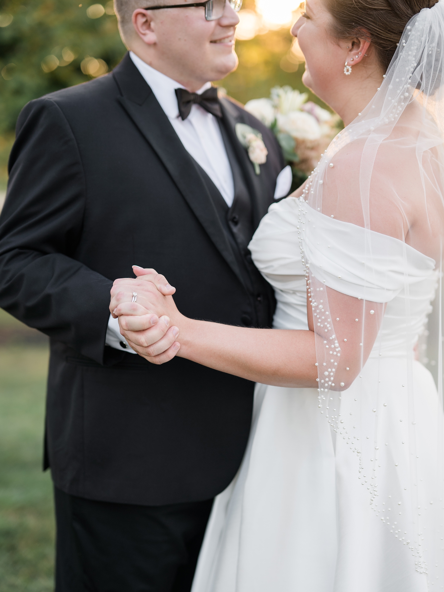 Elegant Black Tie Summer Wedding by Indianapolis Wedding Photographer Courtney Rudicel