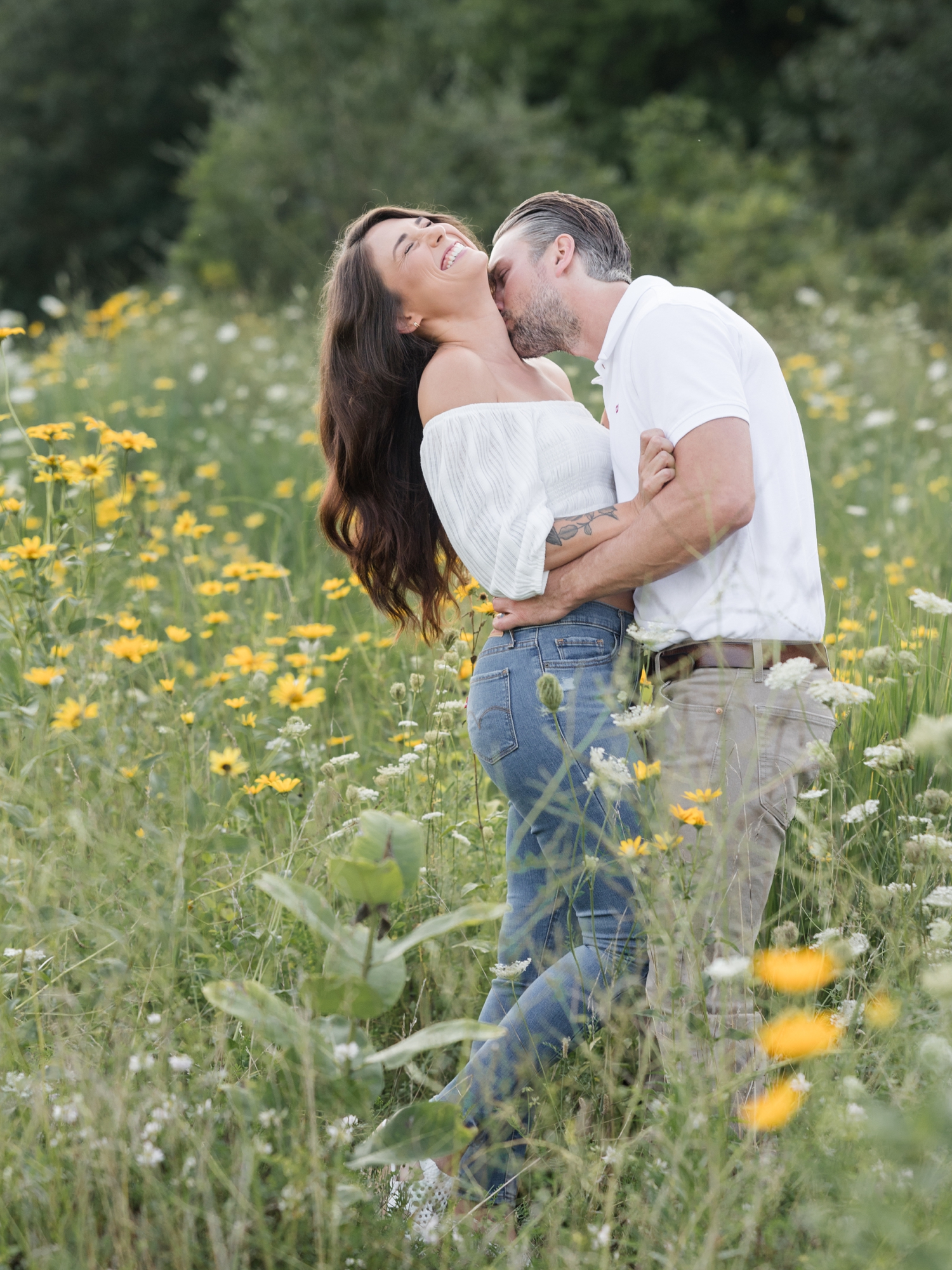 Fort Wayne Engagement Session at Metea Park by Fort Wayne Wedding Photographer Courtney Rudicel