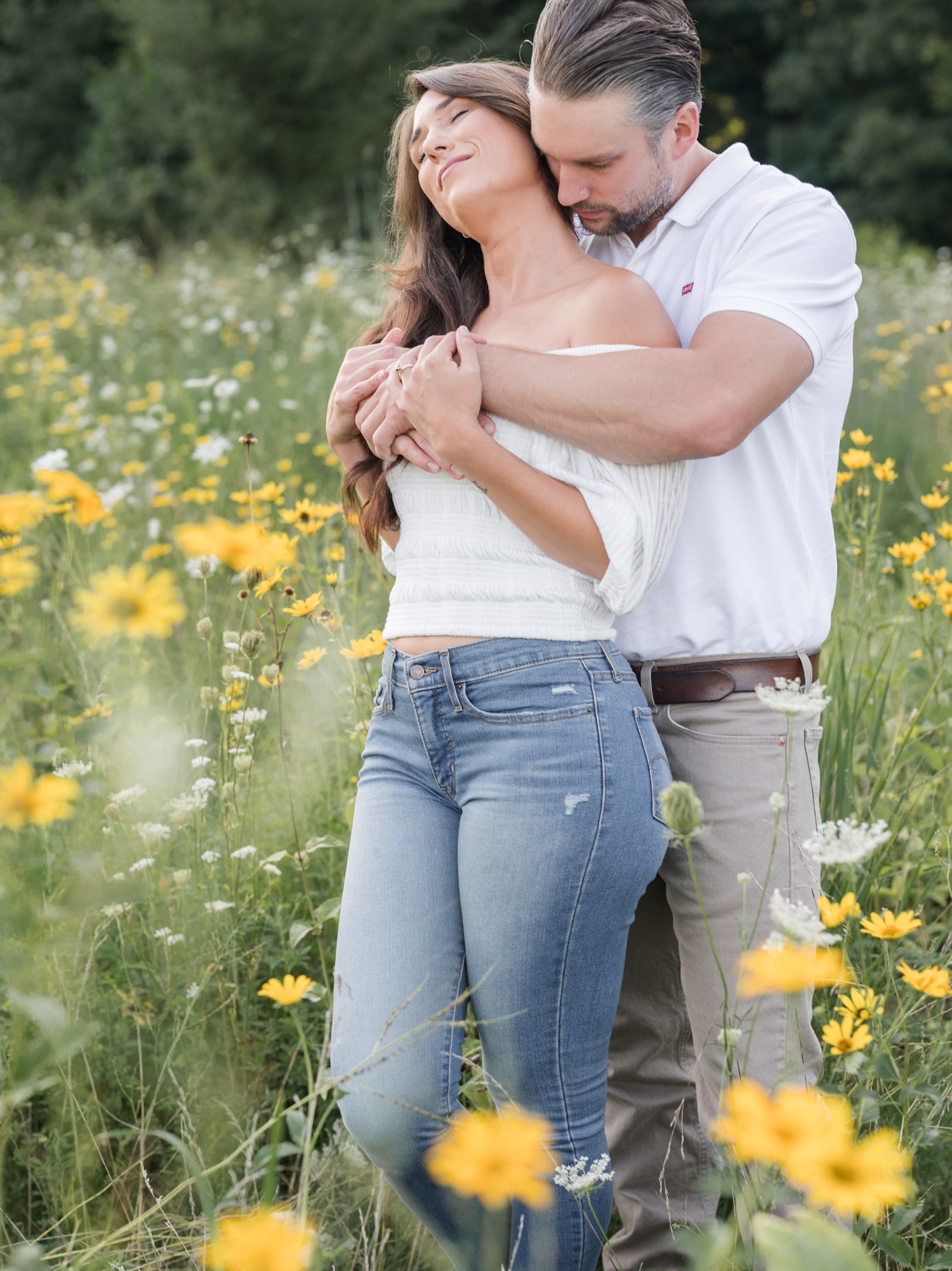 Fort Wayne Engagement Session at Metea Park by Fort Wayne Wedding Photographer Courtney Rudicel