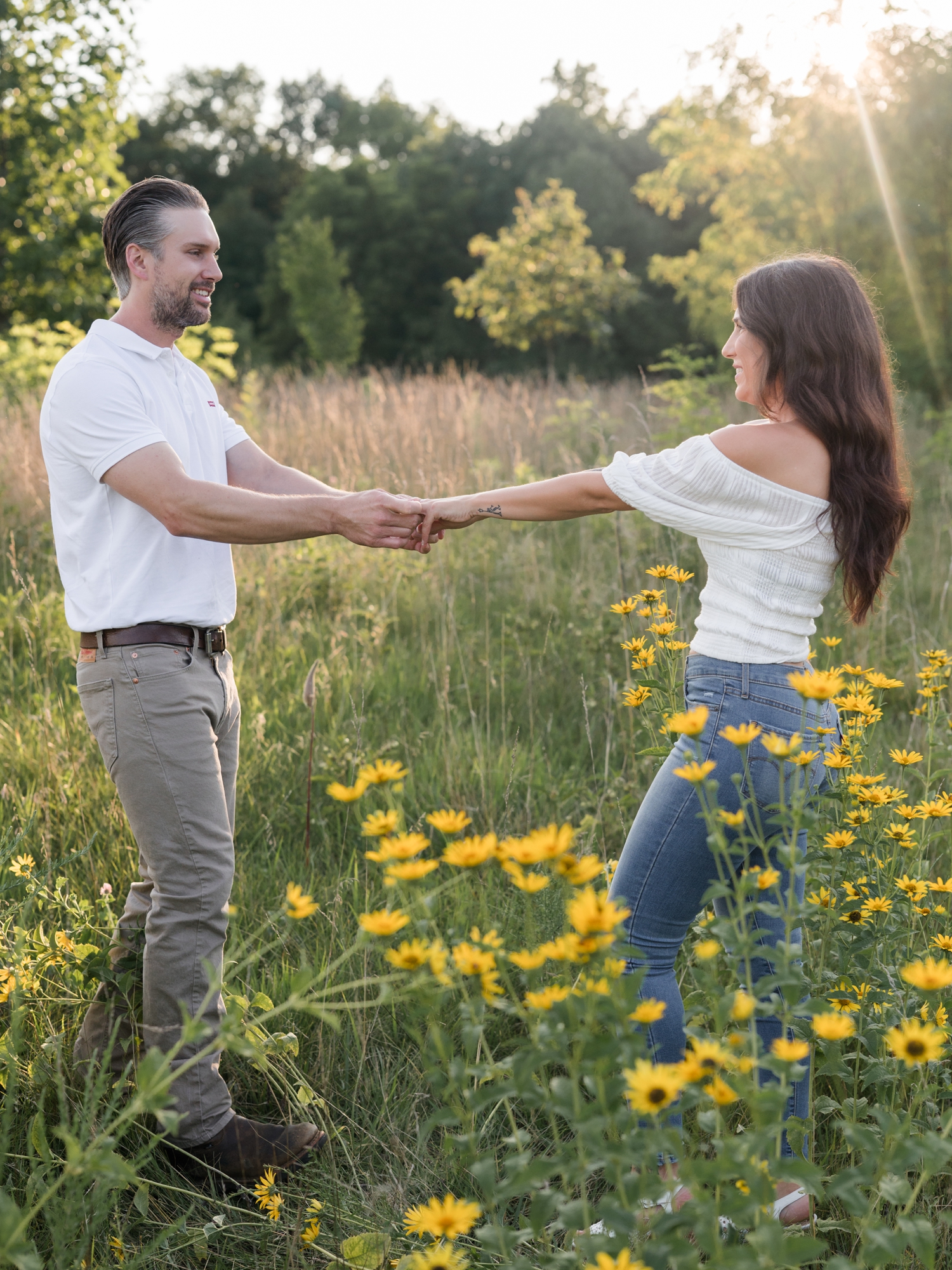 Fort Wayne Engagement Session at Metea Park by Fort Wayne Wedding Photographer Courtney Rudicel