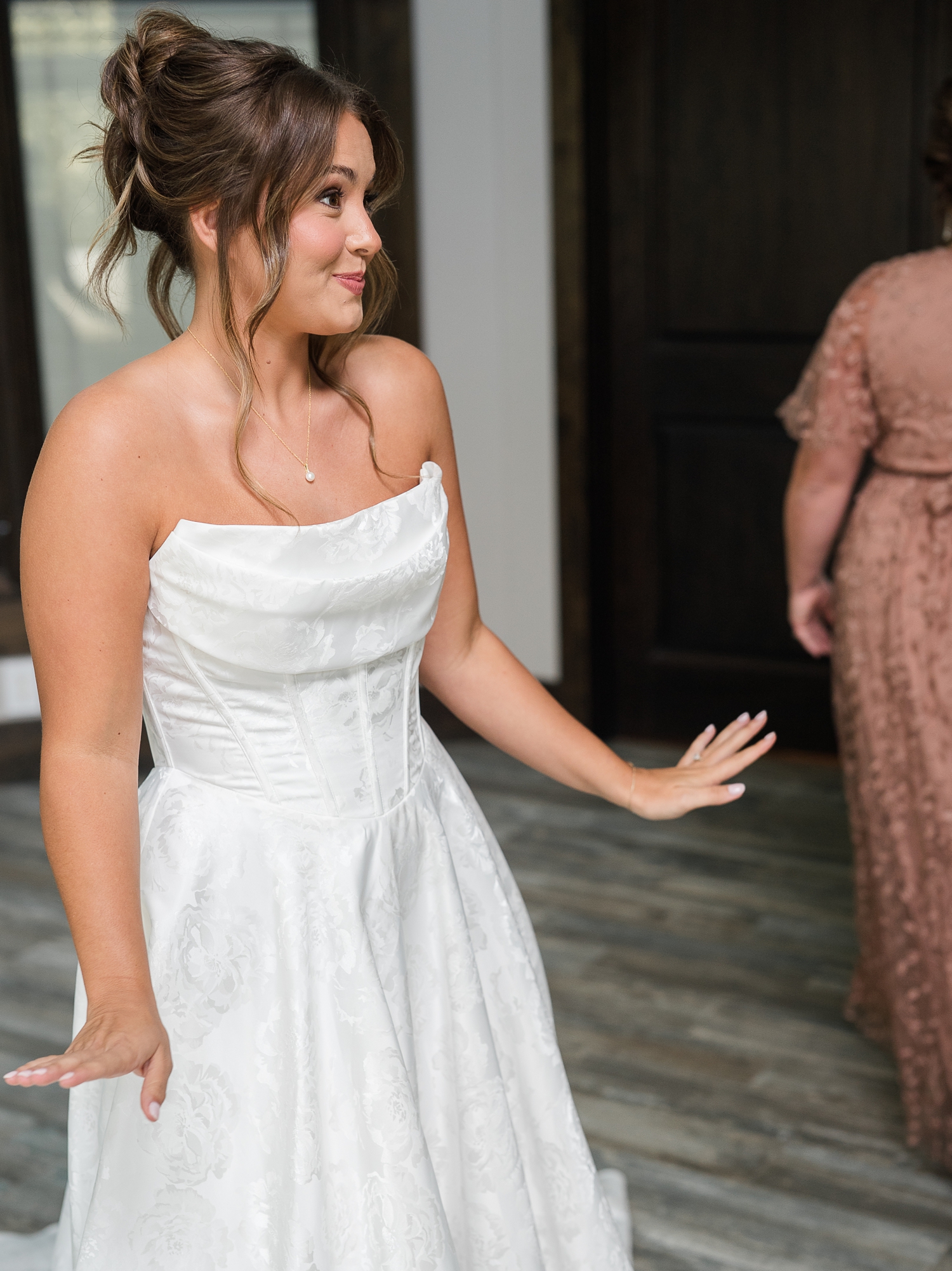 Rich Autumn Colored Country Club Wedding by Michigan Wedding Photographer Courtney Rudicel