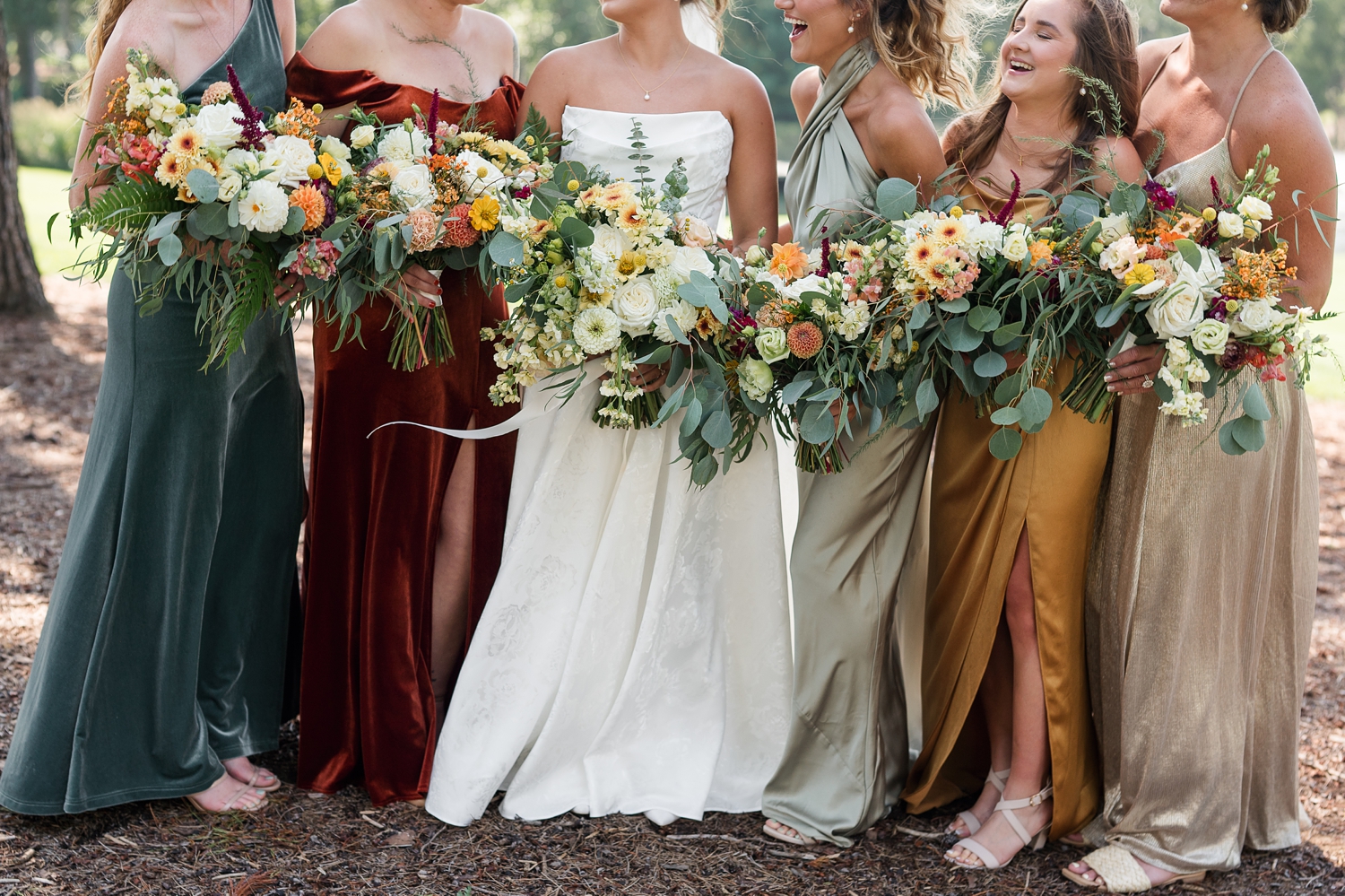 Rich Autumn Colored Country Club Wedding by Michigan Wedding Photographer Courtney Rudicel