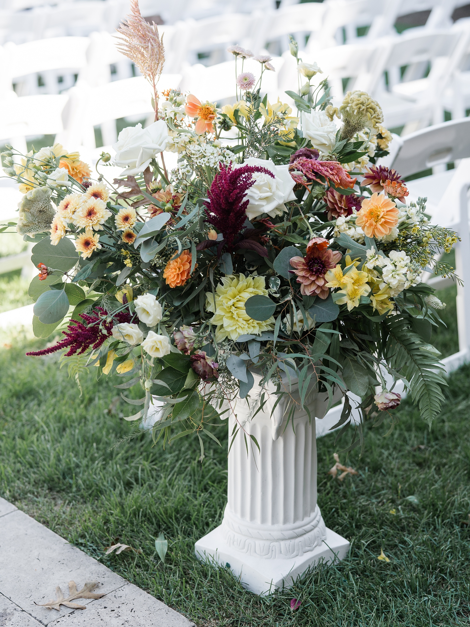 Rich Autumn Colored Country Club Wedding by Michigan Wedding Photographer Courtney Rudicel