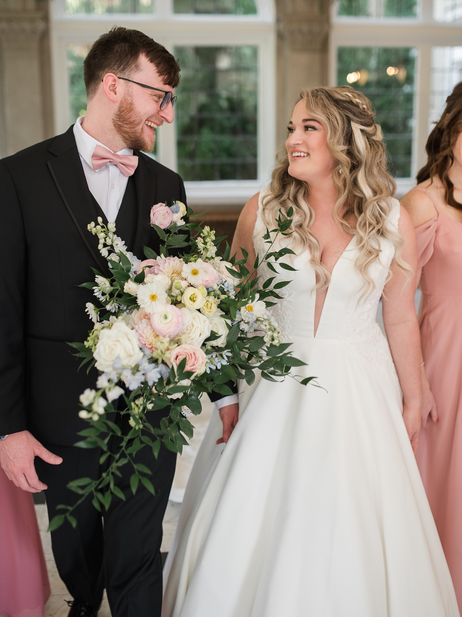 Garden Party Laurel Hall Wedding by Indiana Wedding Photographer Courtney Rudicel