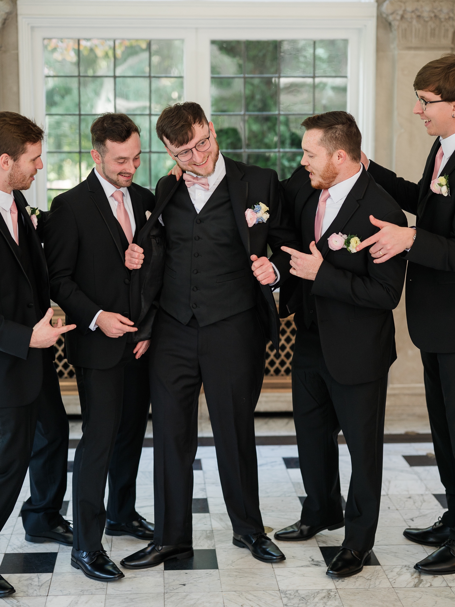 Garden Party Laurel Hall Wedding by Indiana Wedding Photographer Courtney Rudicel