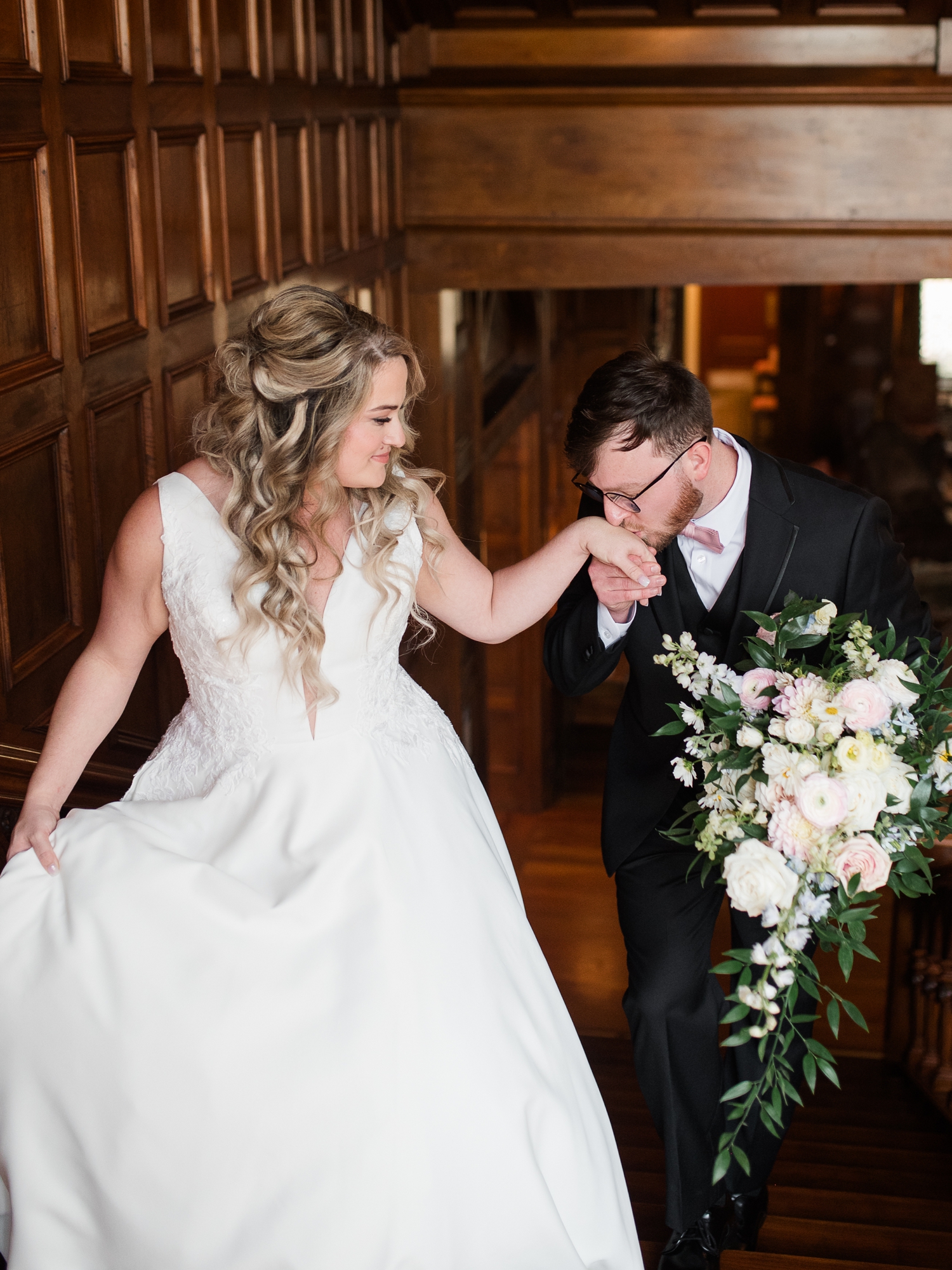 Garden Party Laurel Hall Wedding by Indiana Wedding Photographer Courtney Rudicel