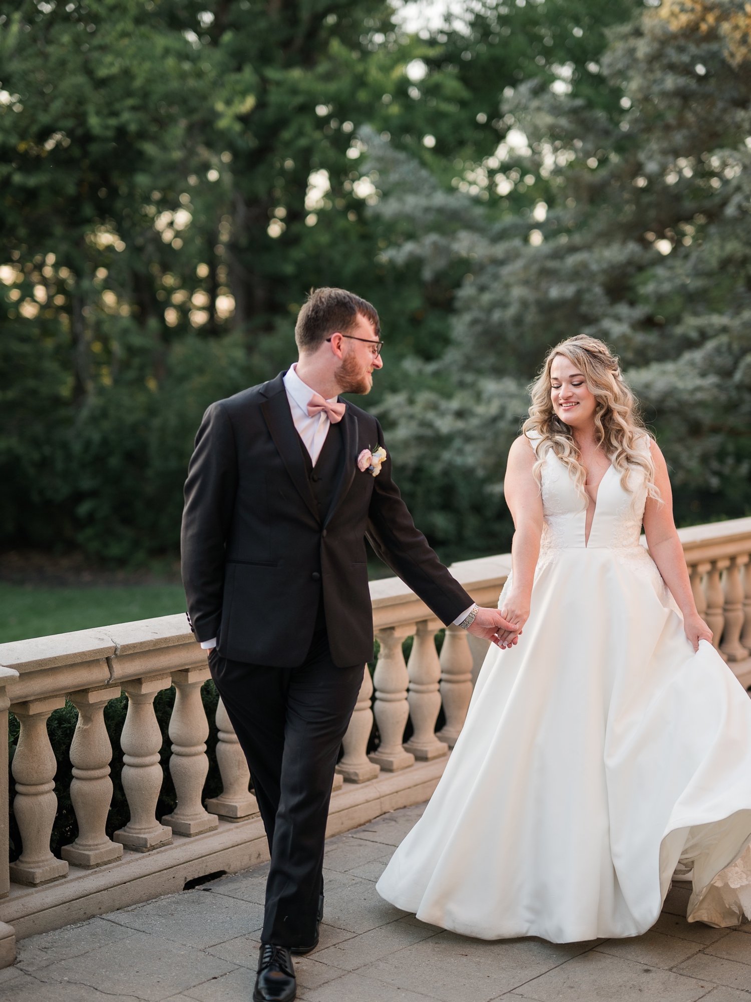 Garden Party Laurel Hall Wedding by Indiana Wedding Photographer Courtney Rudicel