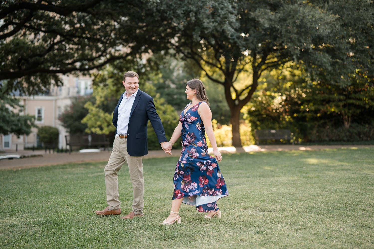 Downtown Dallas Engagement by Dallas Fort Worth Wedding Photographer Courtney Rudicel