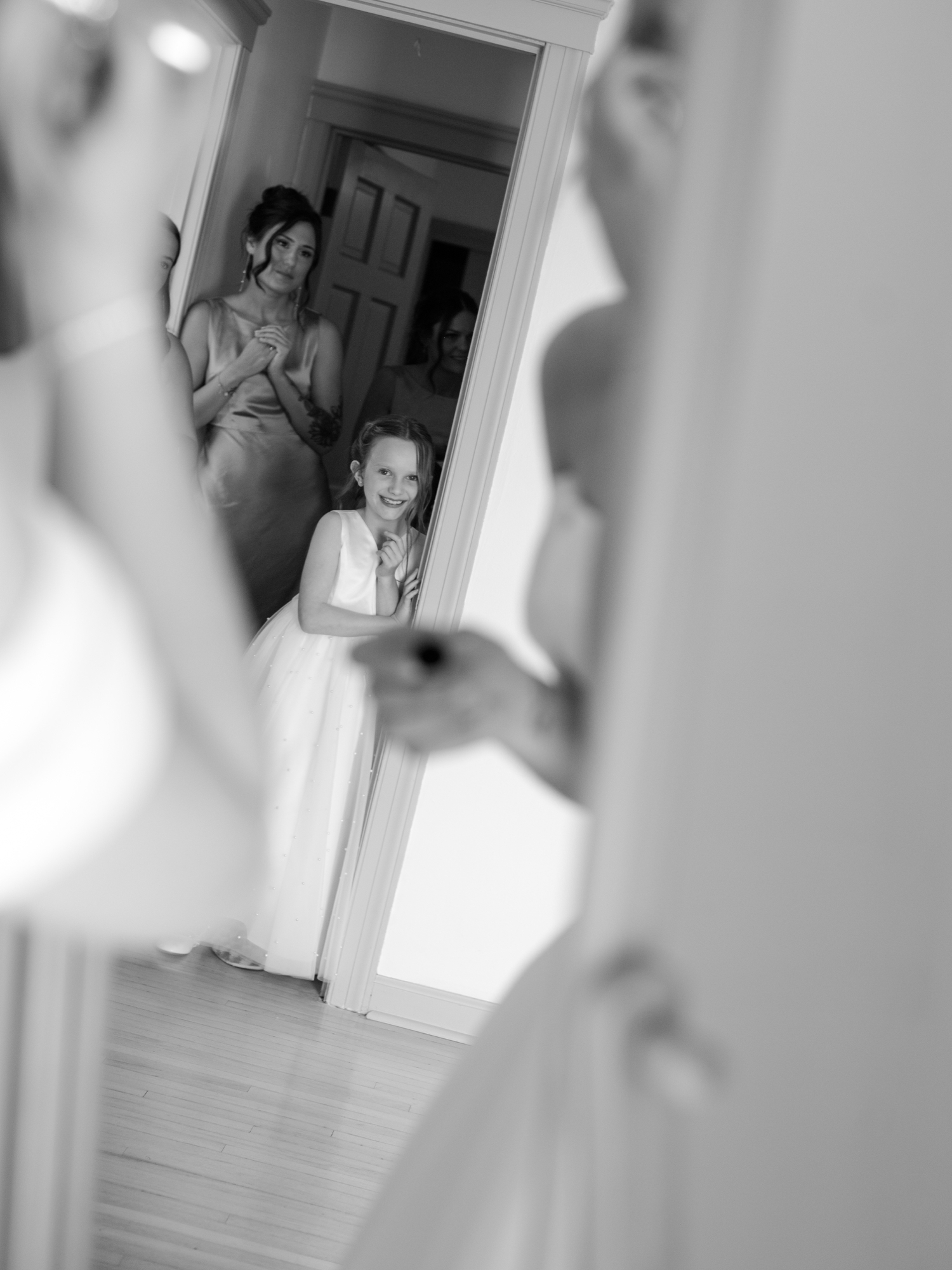 Elegant Neutral Wedding by Michigan Wedding Photographer Courtney Rudicel