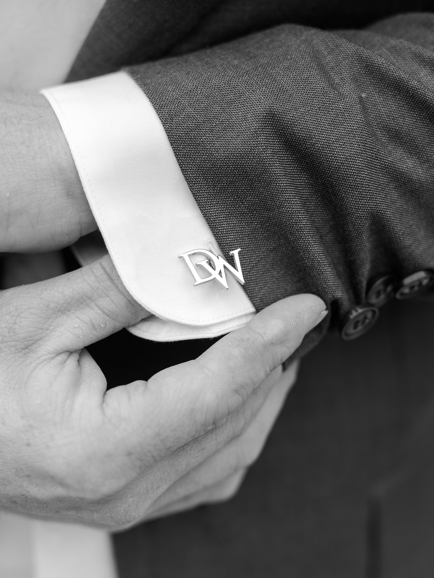 Elegant Neutral Wedding by Michigan Wedding Photographer Courtney Rudicel