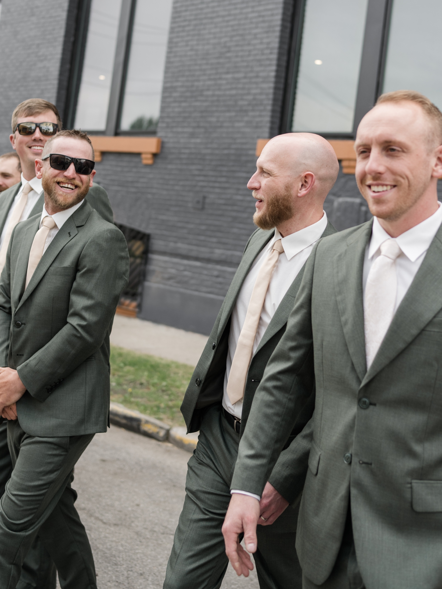 Elegant Neutral Wedding by Michigan Wedding Photographer Courtney Rudicel
