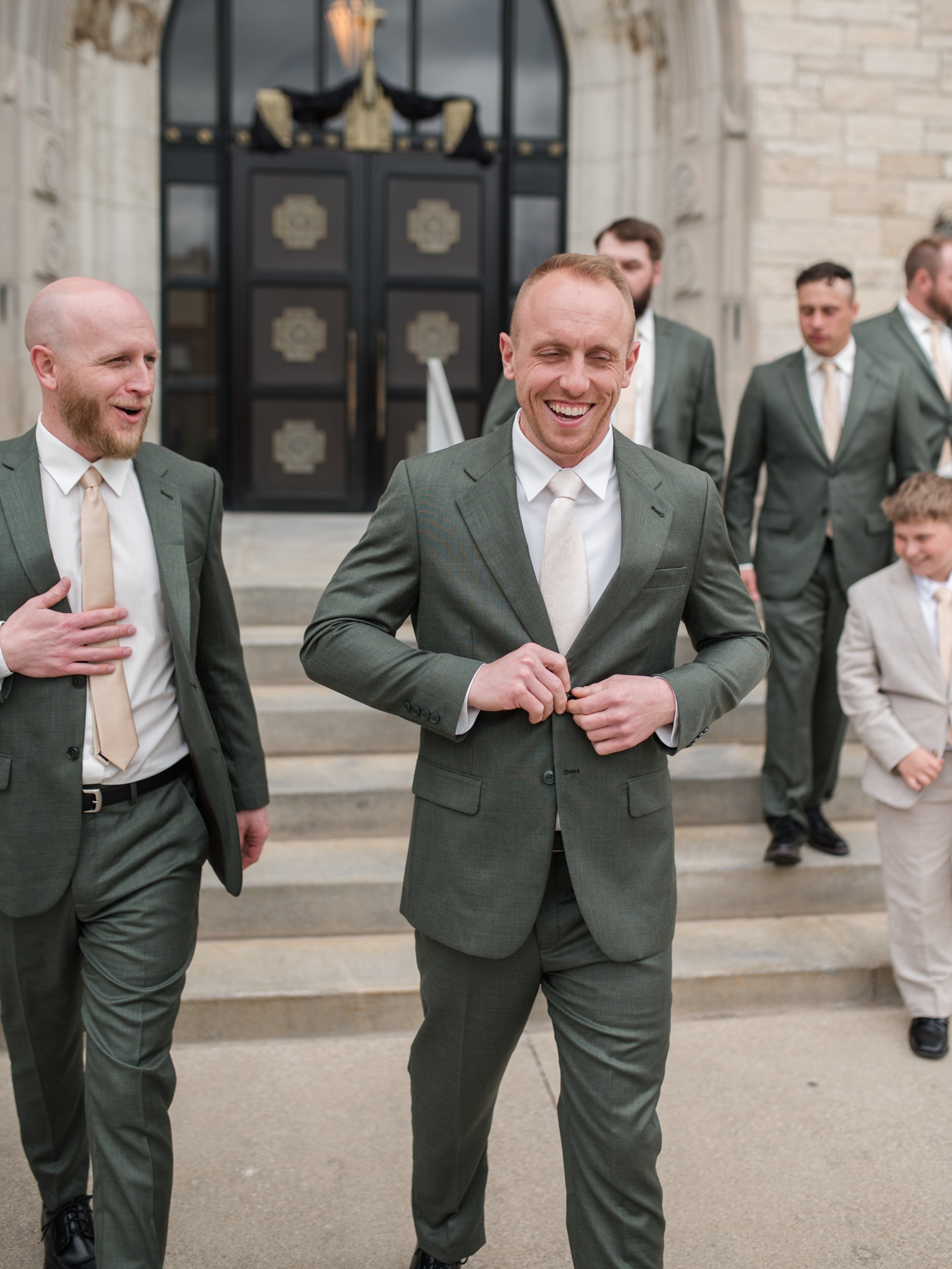 Elegant Neutral Wedding by Michigan Wedding Photographer Courtney Rudicel