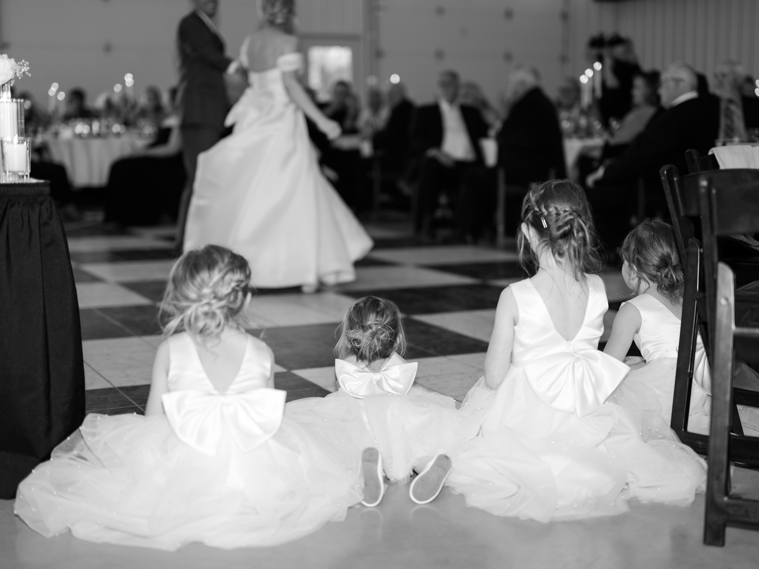 Elegant Neutral Wedding by Michigan Wedding Photographer Courtney Rudicel