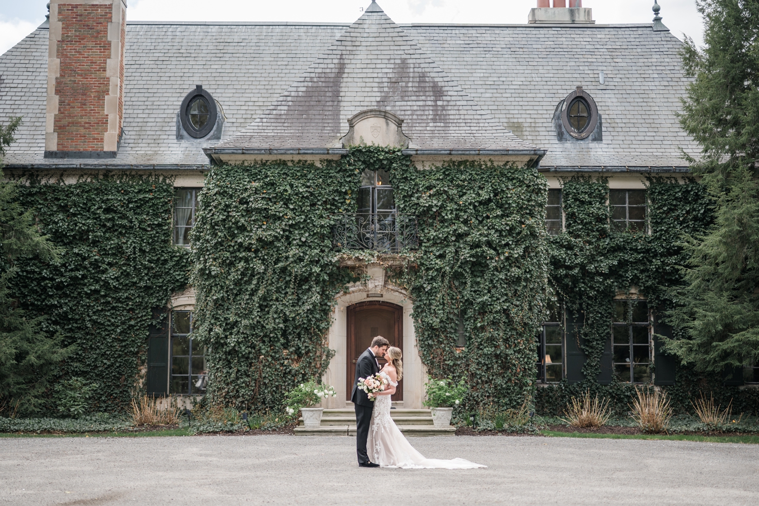 Greencrest Manor historic mansion wedding venue Battle Creek by Michigan Wedding Photographer Courtney Rudicel