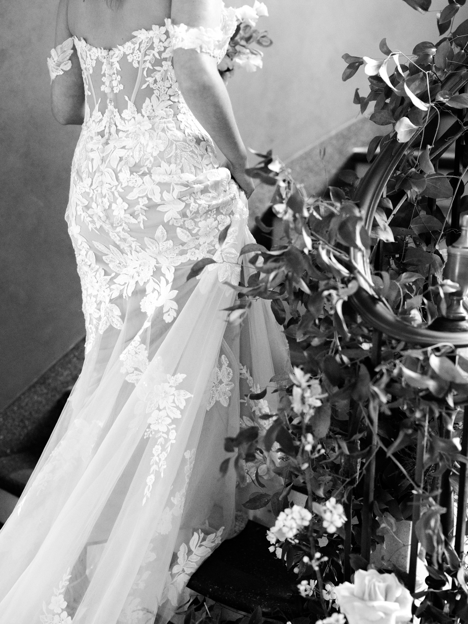 Greencrest Manor Estate Wedding by Michigan Wedding Photographer Courtney Rudicel