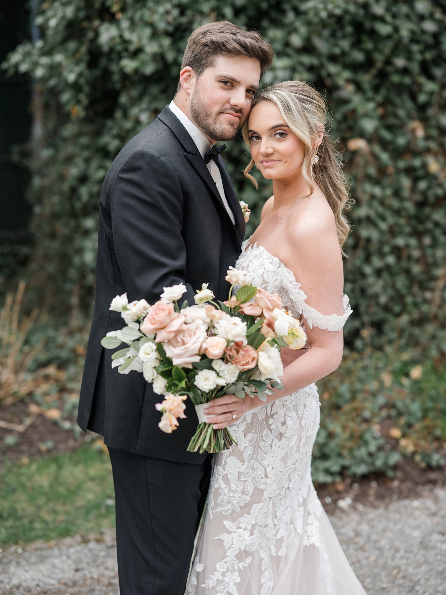 Greencrest Manor classy mansion wedding photos by Michigan Wedding Photographer Courtney Rudicel
