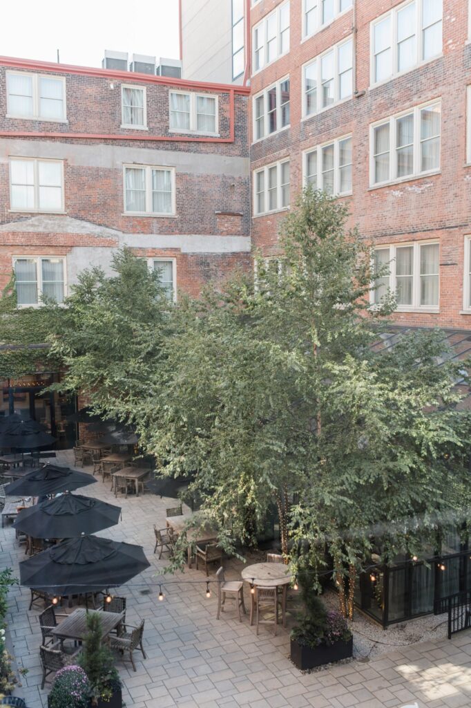 Cincinnati wedding at popular venue Cincinnati-Hotel Covington, photographed by Courtney Rudicel