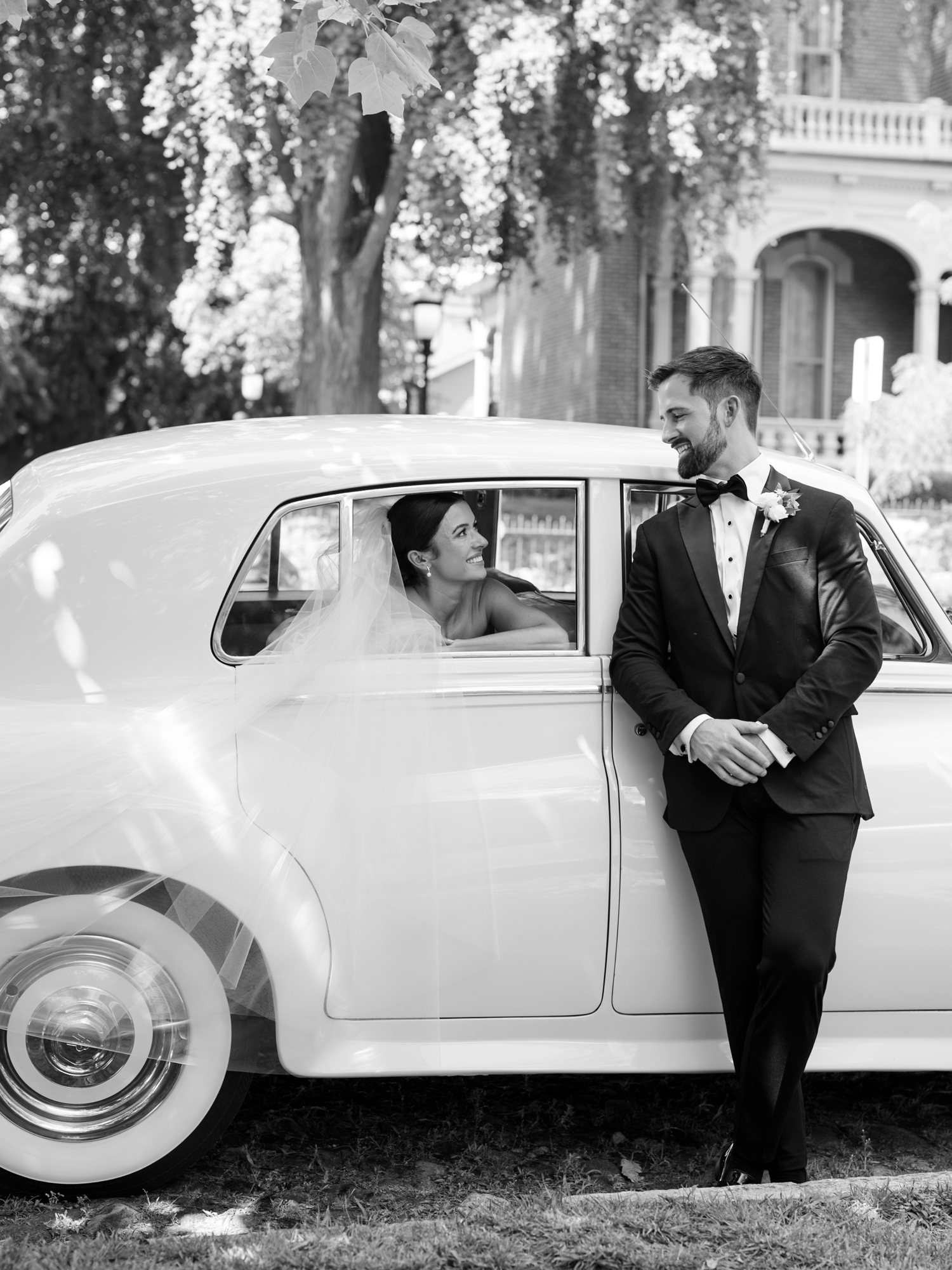 Cincinnati Wedding Photographer Courtney Rudicel